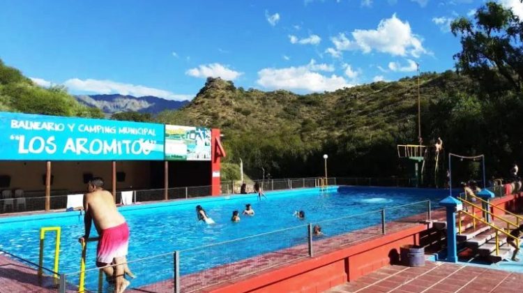 Villa de la Quebrada prepara un verano intenso en el Camping Municipal Los Aromitos