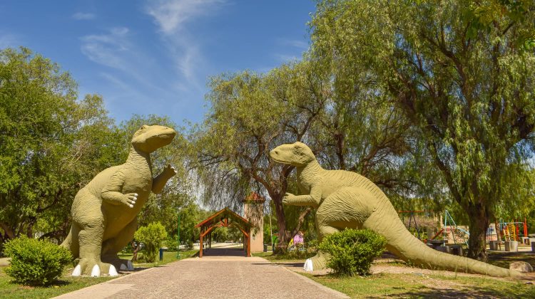 Convocan a emprendedores y artesanos a sumarse a la ‘Feria del Parque’