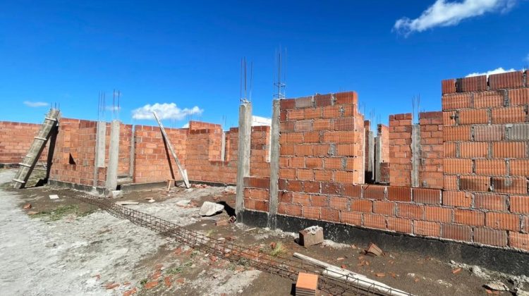 Avanza la construcción de nuevas viviendas en el departamento San Martín