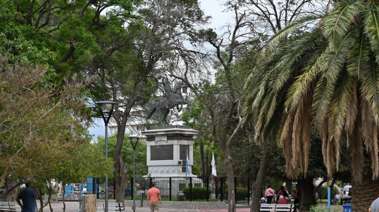 Pronostican un miércoles a pleno sol y con máximas de 34º