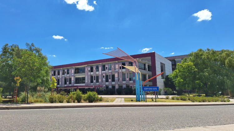 Los estudiantes que cometan bullying podrán perder las Estampillas Escolares