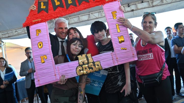 En foco: una nueva entrega de viviendas en Villa Mercedes