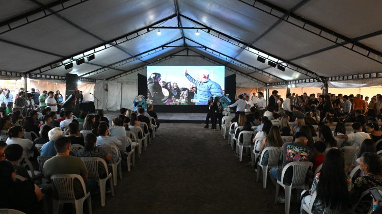 En vivo, la segunda jornada de entrega de viviendas en San Luis