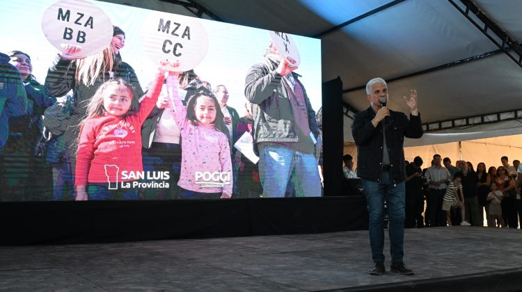 “Llegó el día en donde el sueño de la vivienda propia se convierte en realidad para ustedes”