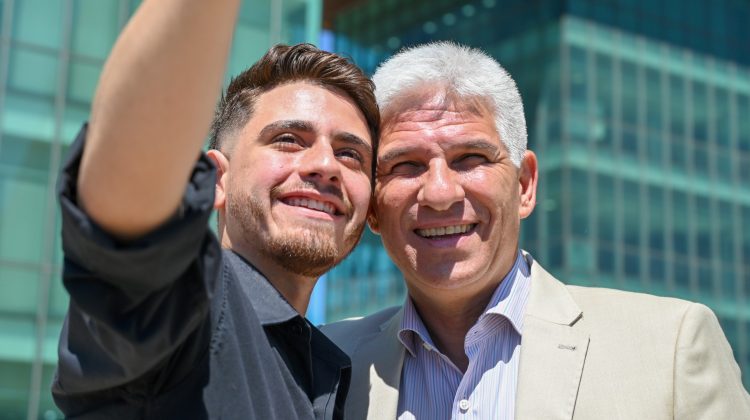 “Si tienen la oportunidad de estudiar, estudien, porque les va abrir muchas puertas en el futuro”