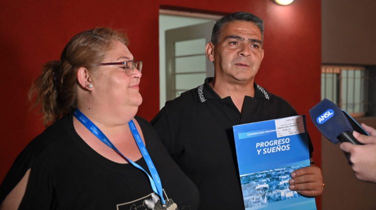 “Mi mamá se fue al cielo sabiendo que Poggi me iba a dar la casa y así fue”