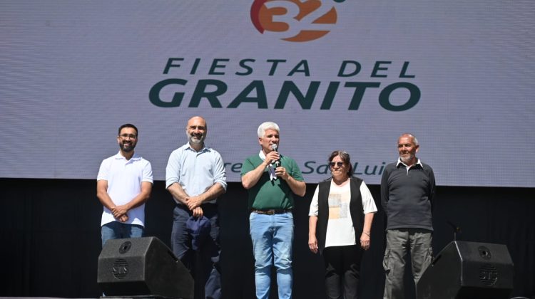 El Gobernador participó de la 32° edición de la Fiesta del Granito, un homenaje a la cultura local