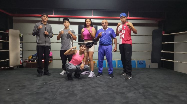 Los boxeadores sanluiseños brillaron en el Nacional de Cadetes de Azul