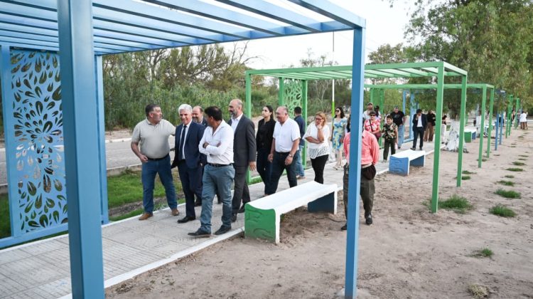 La comunidad de Alto Pencoso fortalece su identidad con la modernización de la plaza San Martín
