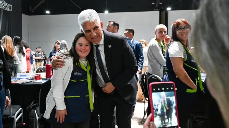 Poggi participó del cierre de la capacitación para el personal de los Centros de Desarrollo Infantil