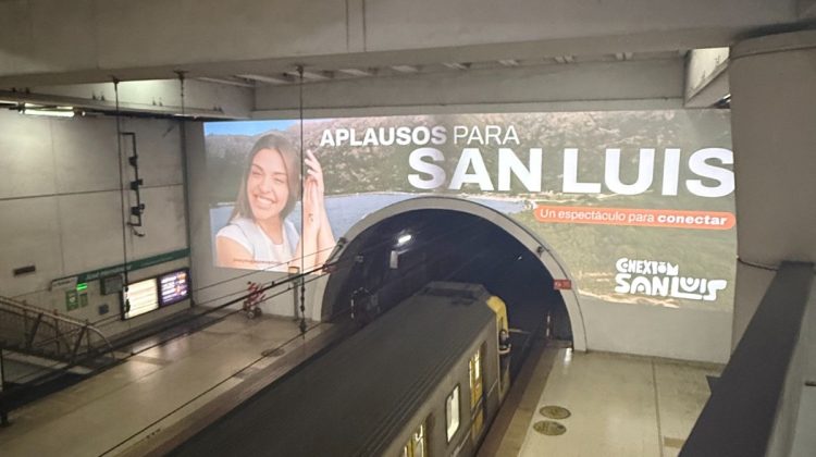 Los encantos turísticos de San Luis se disfrutan en el subte de Buenos Aires