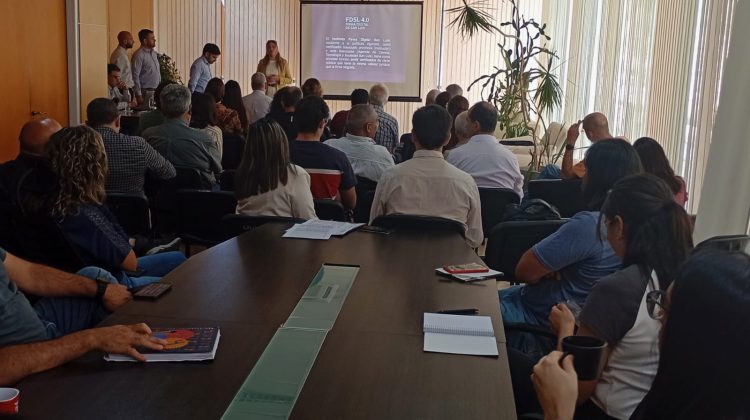 Consultores ambientales se capacitaron en el uso de la Firma Digital y Tramix