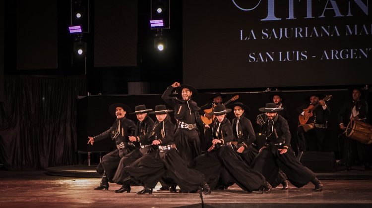 El Instituto de Danzas Folklóricas Argentinas ‘La Sajuriana’ se prepara para brillar en Cosquín