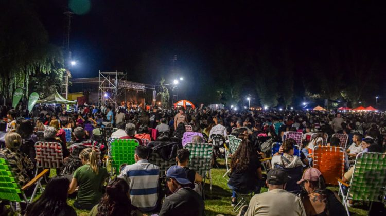 Más de 37 mil personas participaron de un fin de semana récord de festivales y espectáculos 