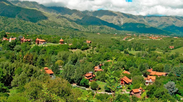 Ofrecen variadas actividades turísticas para conocer y recorrer Merlo