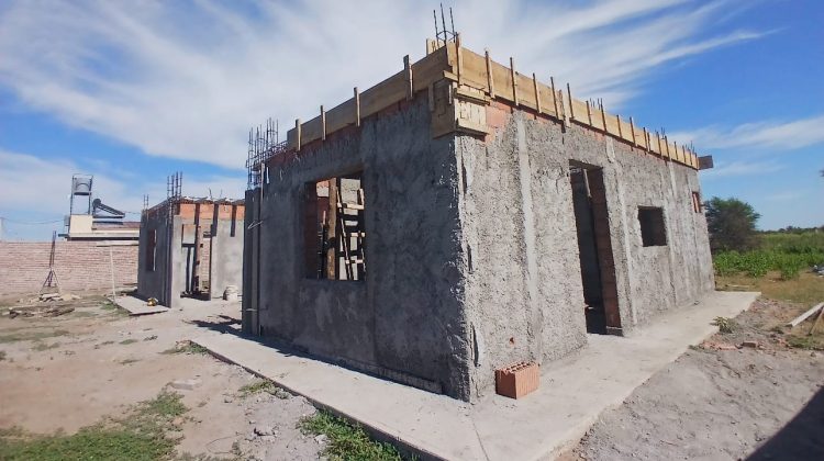 La política habitacional avanza en el interior provincial