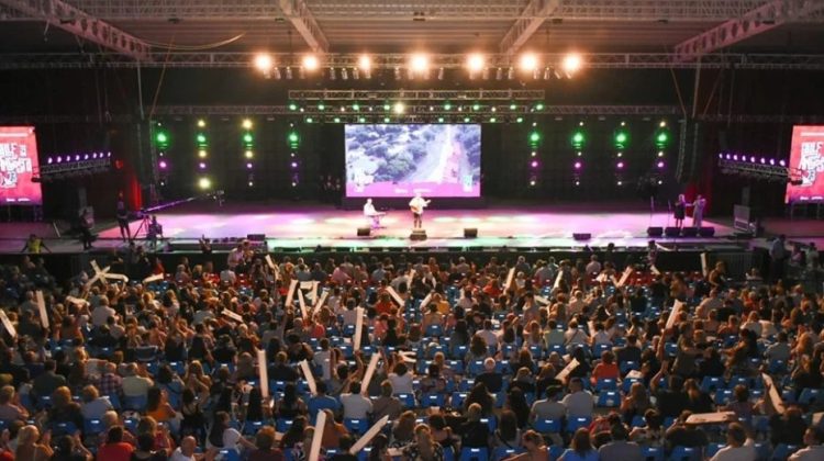 Seguí en vivo la primera noche de la Fiesta Nacional de la Calle Angosta