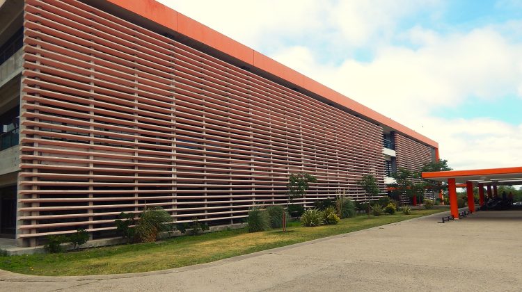 El 30 de enero cobrarán sus sueldos los agentes de la administración pública provincial