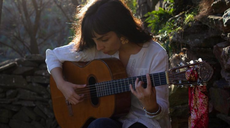 Daniela Calderón llevó el folklore cuyano al corazón de La Carolina