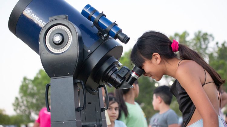 Chicos y grandes vivieron una tarde distinta en la previa de la llegada de los Reyes Magos