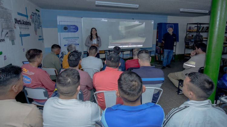 La Universidad de La Punta promueve la expresión creativa en contextos de encierro