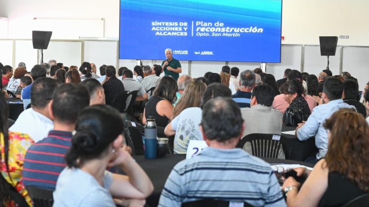 Poggi participa de la presentación de las políticas y acciones del Plan de Reconstrucción 