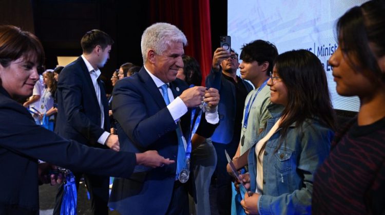 Este jueves será la segunda entrega de Beca al Mérito