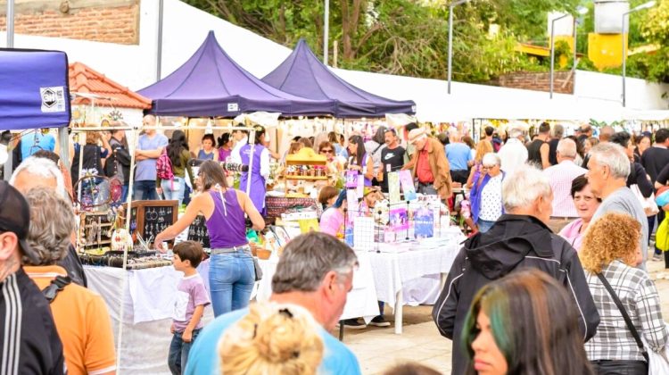 ‘Costumbres Merlinas’, identidad y cultura viva todos los viernes del verano