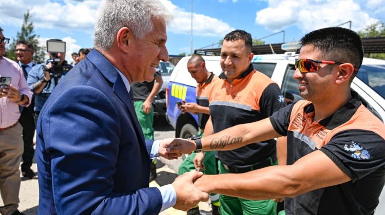 Poggi a los bomberos y brigadistas: “Como Gobernador estoy muy orgulloso de cada uno de ustedes”