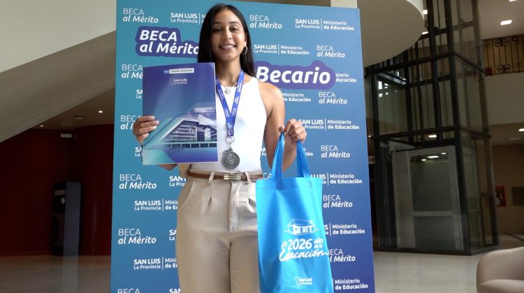 “Es un orgullo poder decir que tengo la Beca al Mérito”