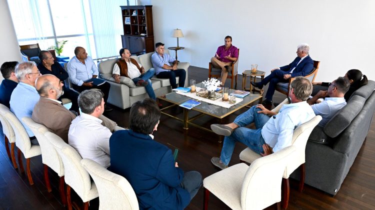 El Gobernador encabezó un encuentro con representantes del sector rural 