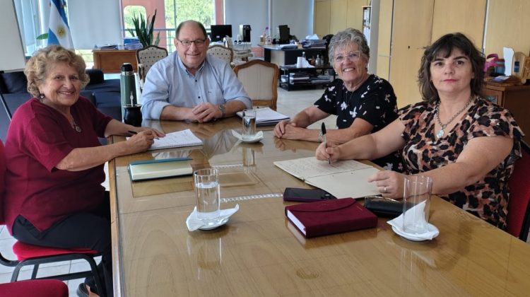 Bertolini recibió a autoridades de la secretaría de Newcom FeVA San Luis