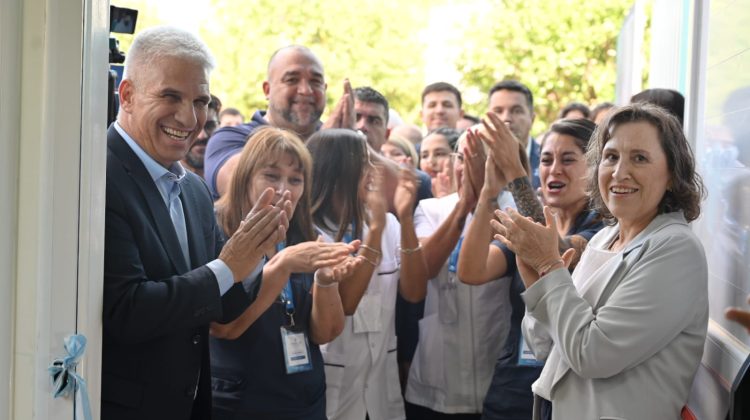 El Gobernador inauguró el flamante edificio del CAPS ‘12 de Octubre’ de Villa Mercedes