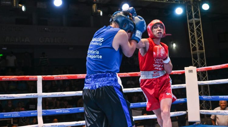 Con un Palacio Municipal de los Deportes repleto, comenzó el Campeonato Provincial de Boxeo Amateur