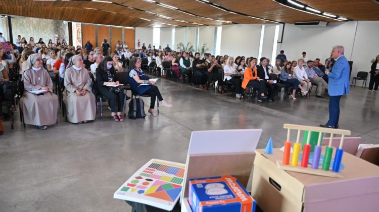 El Gobernador presentó las ediciones 2026 de ‘Queremos Aprender’ y ‘Queremos Resolver’