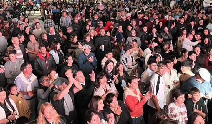 Con un gran nivel de concurrencia, se celebró el Festival del Cerro Blanco en San Martín