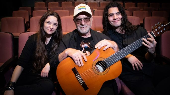 El reconocido artista León Gieco brindará un concierto en el Cine Teatro