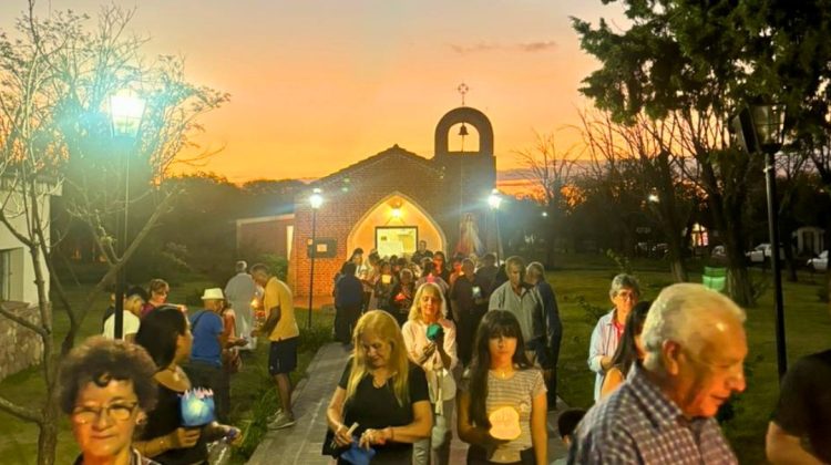 Cortaderas vivió con fe y tradición el inicio de sus Fiestas Patronales