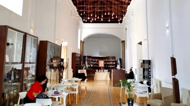 El café literario de San Luis Libro proyecta más presentaciones para las próxima semanas