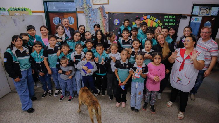 El Programa de Apoyo a la Escolaridad Rural llegó a los parajes de Bajo de Veliz y Los Lobos