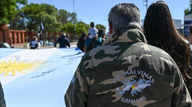 Convocan a asociaciones civiles a inscribirse para participar del desfile por el 2 de Abril