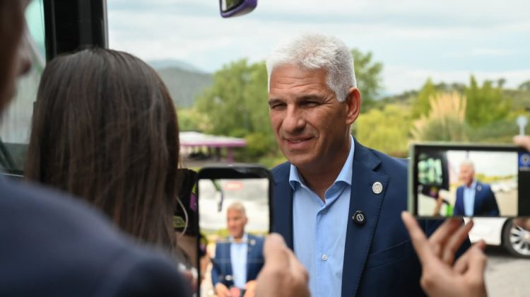 En solo 48 horas ya hubo más de 9 mil inscriptos a la Diplomatura en IA