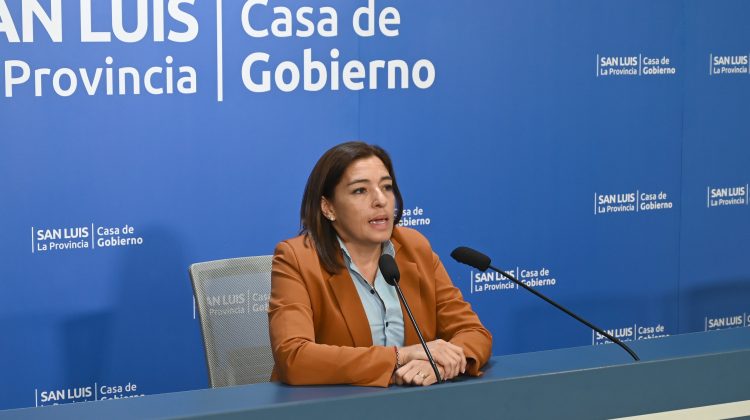 “Nuestro objetivo es que las 500 cooperadoras escolares que hay puedan regularizar su situación”