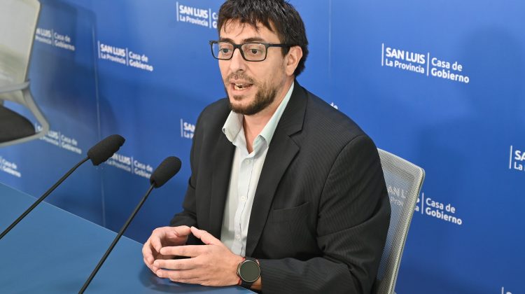 “Alcanzaremos a 7.600 alumnos de toda la provincia, con énfasis en 161 de escuelas rurales”