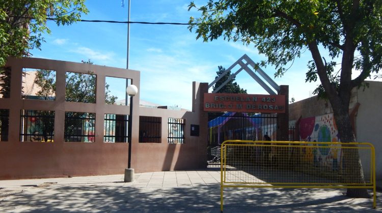 Comenzó la intervención en la Escuela ‘Juan Manuel de Rosas’