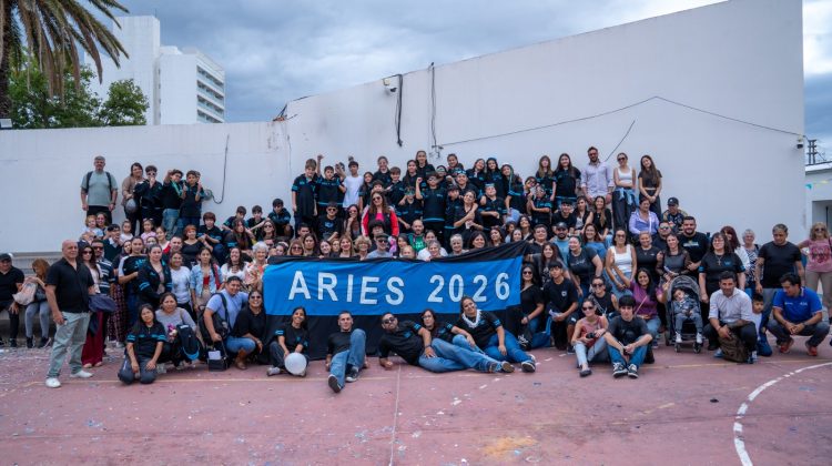 Emotiva presentación de la promoción ‘Aries’ en la Escuela ‘Albert Einstein’
