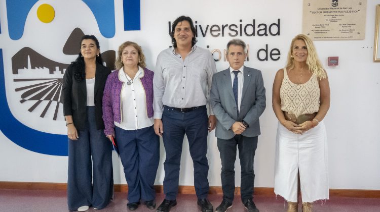 El Gobierno y la UNSL unirán esfuerzos para promover prácticas preprofesionales