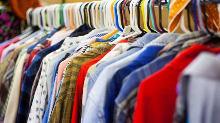 El Gobierno y el Banco Nación impulsan descuentos del 50% para la compra de indumentaria