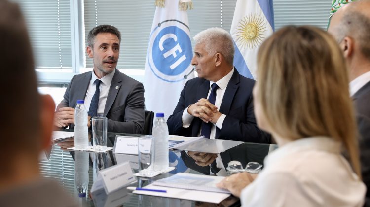 Poggi encabezó una amplia agenda de trabajo en el CFI