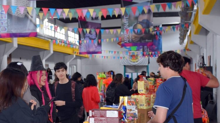 La Nave Cultural ofrece 166 talleres y amplía su agenda de actividades